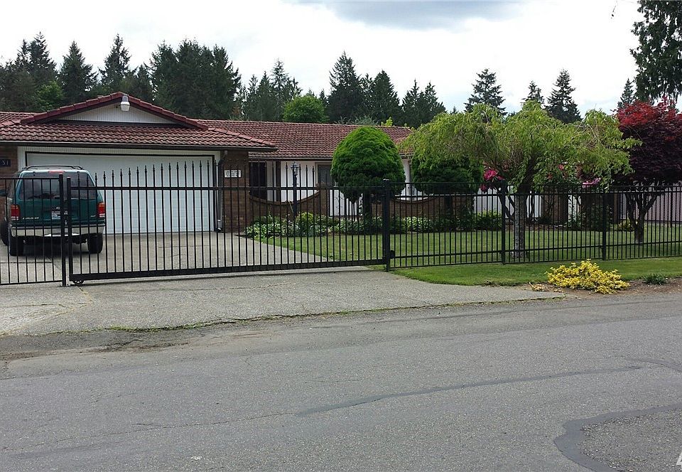 1st image of 6731 Husky Way SE