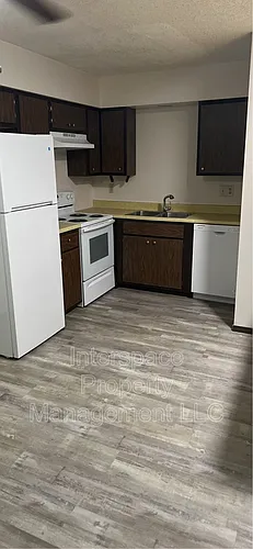 1412 Pioneer Rd #3 Photo 1