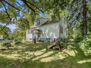 18490 174th Ave, Spring Lake, MI 49456