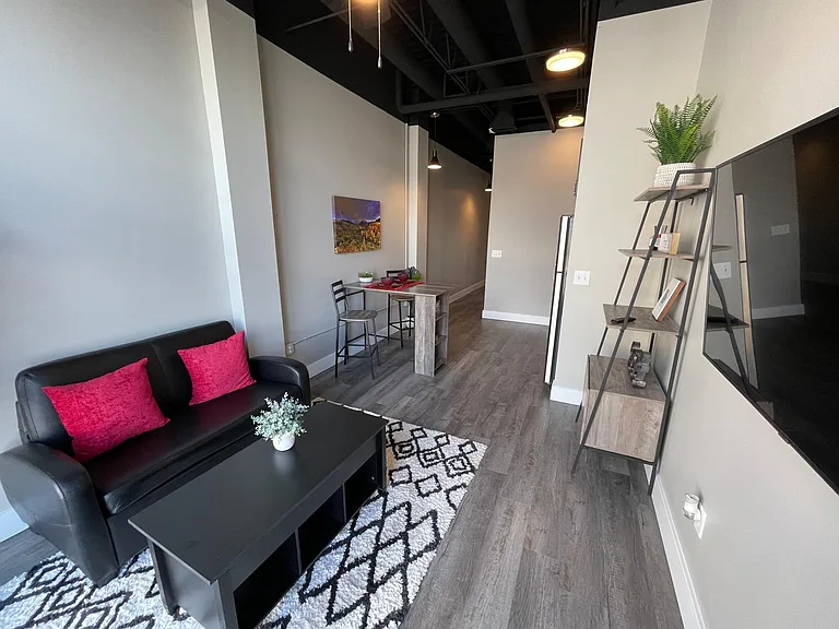 The 609 Studios — Photo 33