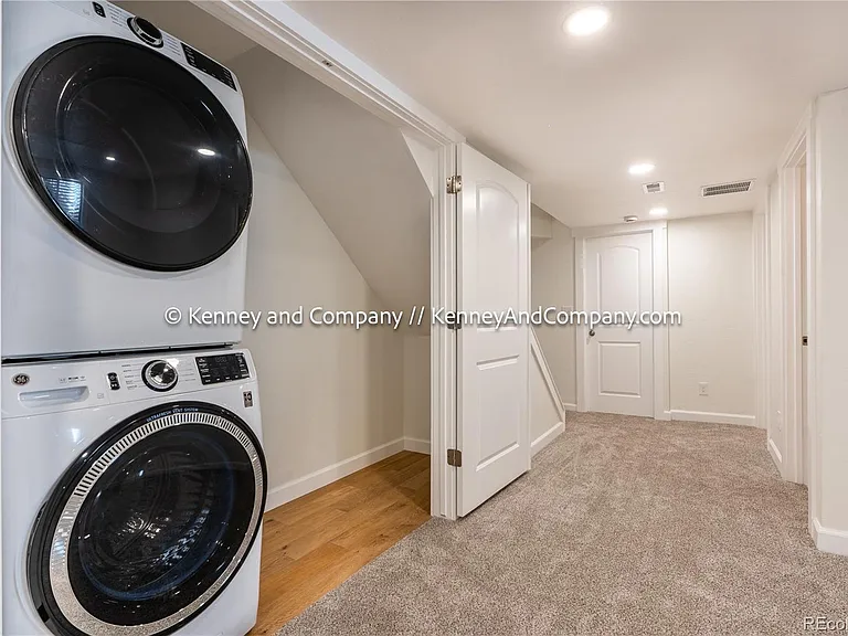 109 Cantril St — Photo 22