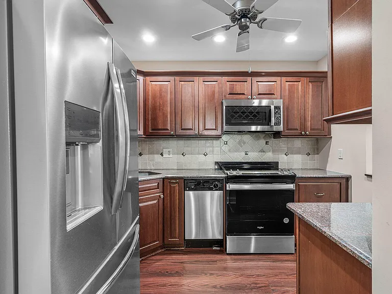 2303 Lowson Blvd #D — Photo 8