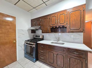 160 Bay 43 St FLOOR 2, Brooklyn, NY 11214