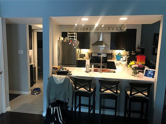 4th image of 6805 Thorncliffe Dr APT A