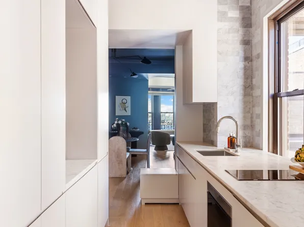 265 Riverside Drive image 7 of 10