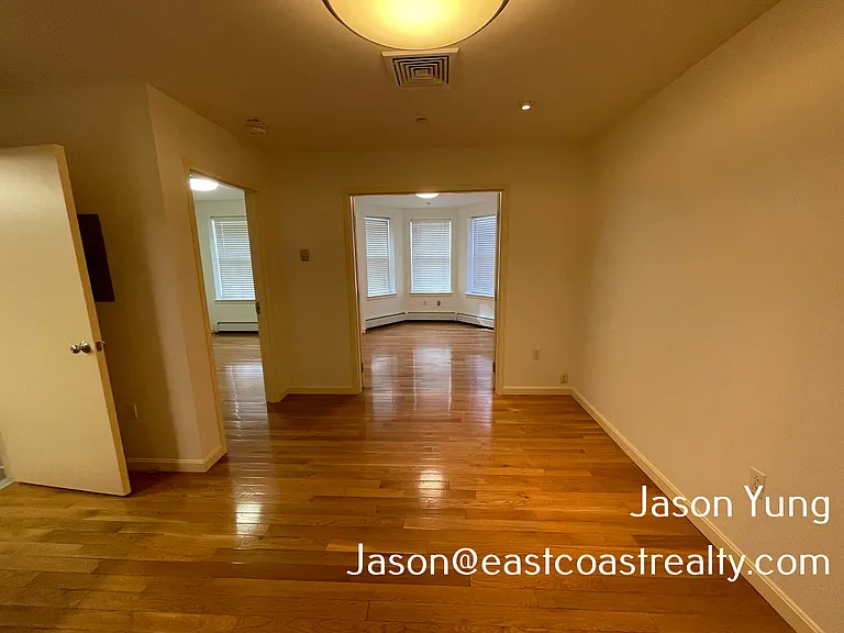 27 Peterborough St #293 — Photo 7