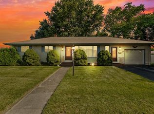 48 Kenyon Rd, Tiverton, RI 02878