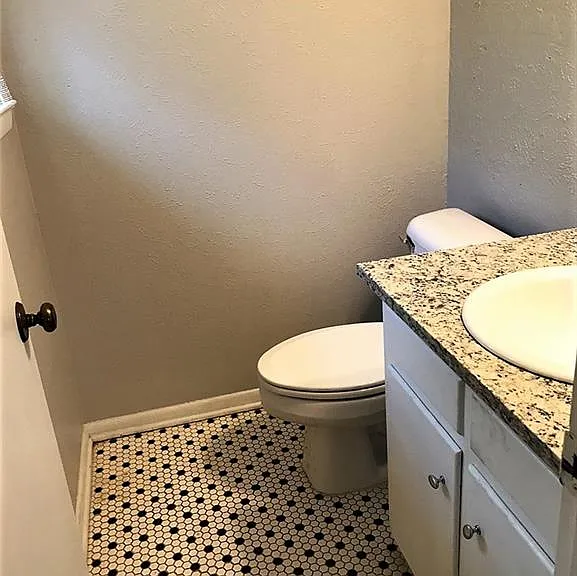 528 Apollo Dr — Photo 9