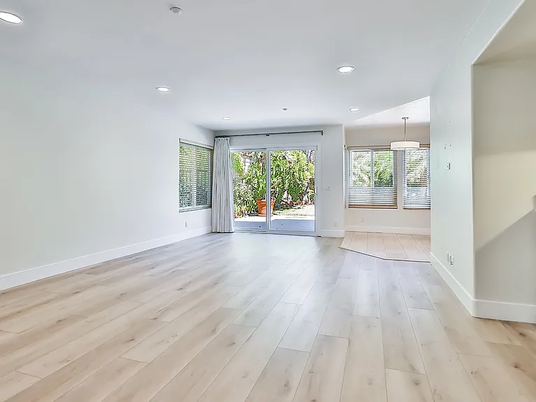 5618 Silver Valley Ave — Photo 13