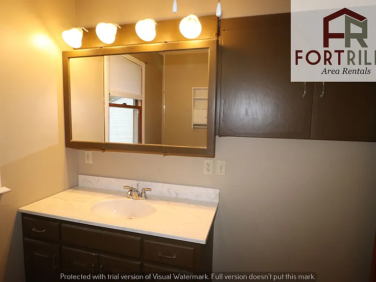627 W 3rd St — Photo 34