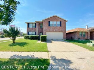 3426 Lipizzan Dr, Denton, TX 76210