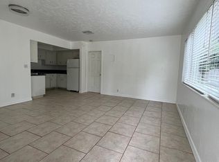 905 SE 13th St, Fort Lauderdale, FL 33316