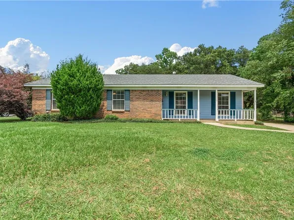 3451 Plantation Ct, Mobile, AL 36695