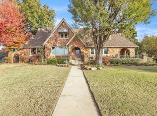 2301 E Overholser Ct, Oklahoma City, OK 73127