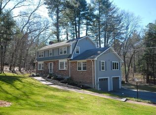 127 Tarbell Spring Rd, Concord, MA 01742