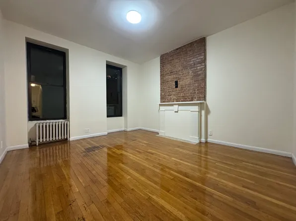 410 West 46th Street image 1 of 6