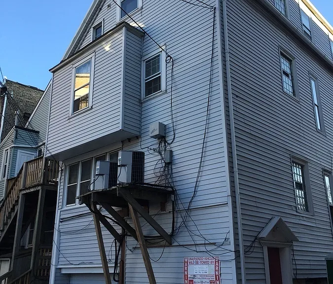 1222 W Diversey Pkwy #1 — Photo 11