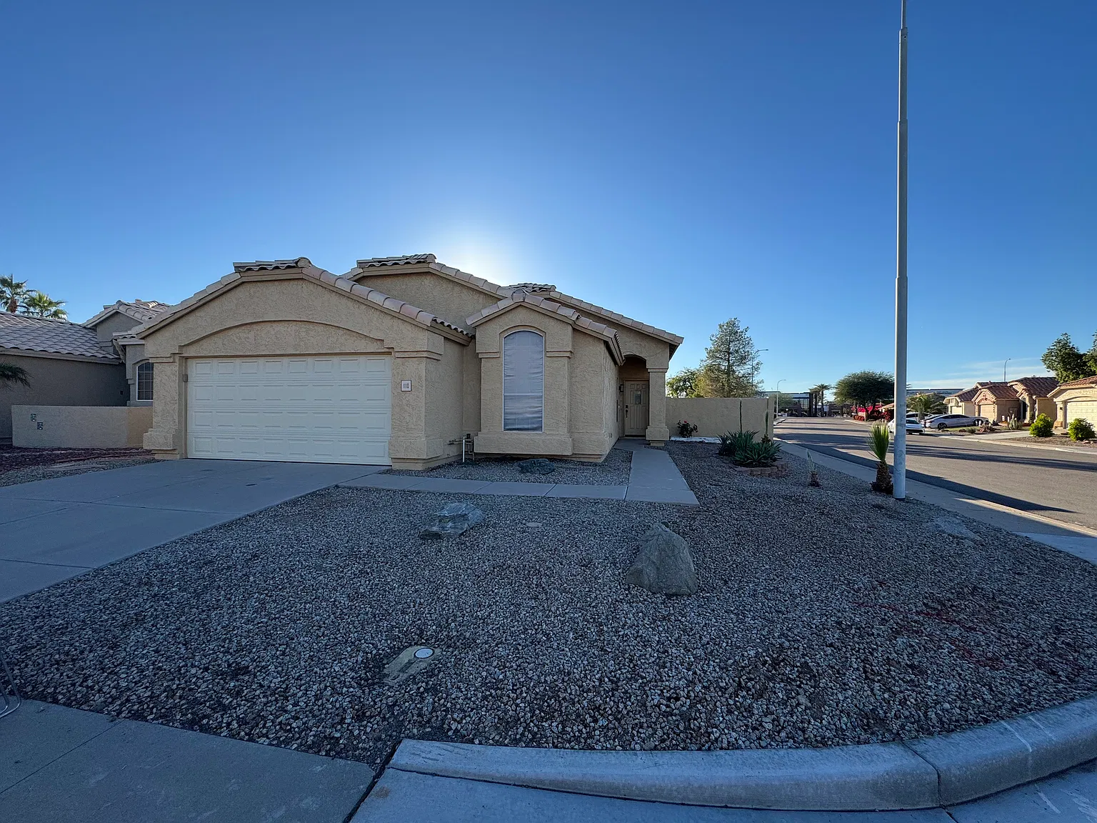 1110 S Cholla St — Photo 1
