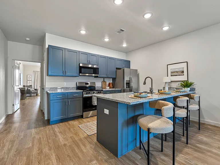 Willow Crossing Apartments — Photo 14