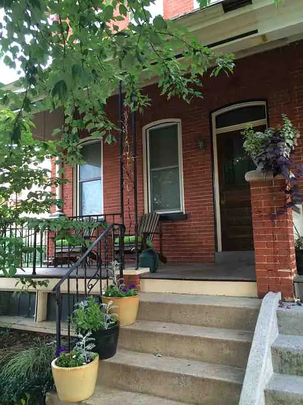 2 bed, 1400 sqft, $1,550 — Photo 1