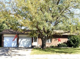 2910 Loraine Pl, Garden City, KS 67846