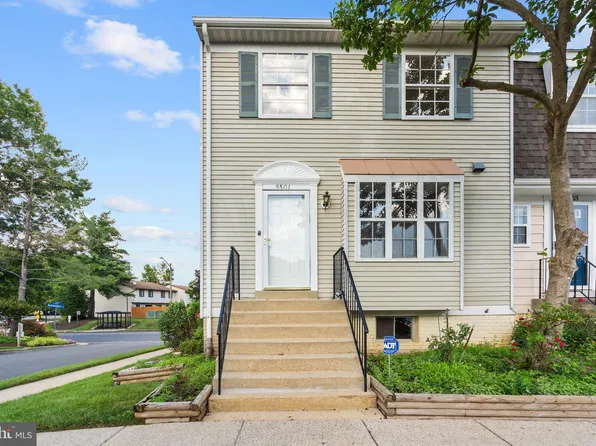 5501 Woodlawn Manor Ct, Alexandria, VA 22309