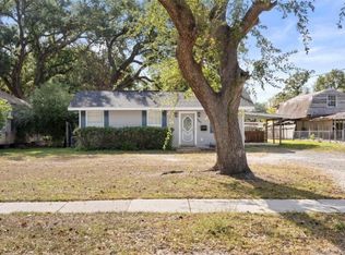 203 W School St, Lake Charles, LA 70605