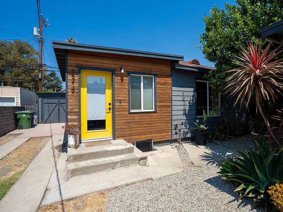 1st image of 2319 Shoredale Ave