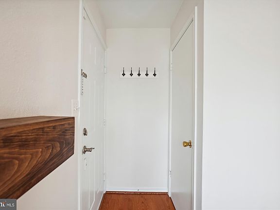 3rd image of 3919 Penderview Dr APT 1832