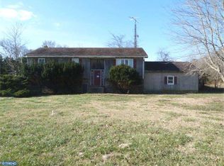 609 Killens Pond Rd, Harrington, DE 19952