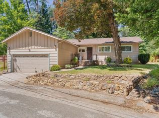 4111 Alpine St, Dunsmuir, CA 96025