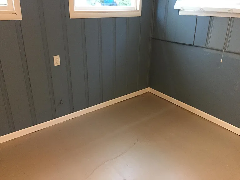 251 Laurel St — Photo 11
