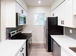 Aurora Villas, Phoenix, AZ 85015