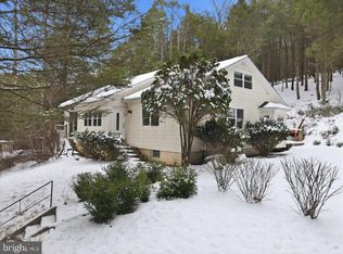 172 Evergreen Hollow Rd, Effort, PA 18330