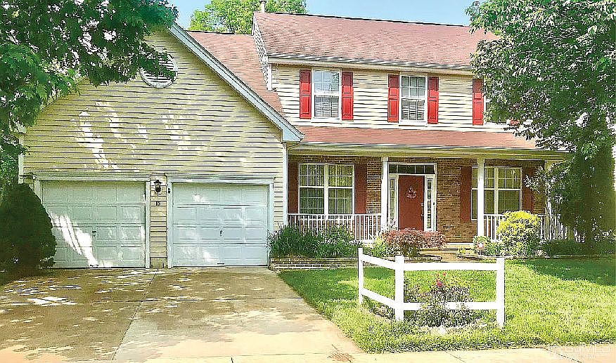 1st image of 15 Brentwood Dr