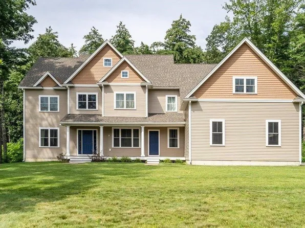 121 Taylor Farm Rd, Boxboro, MA 01719