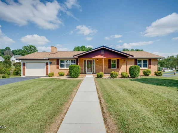 139 Collingwood Dr, Bristol, TN 37620