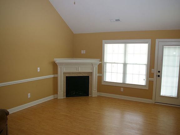 2nd image of 2328 B Chavis Dr