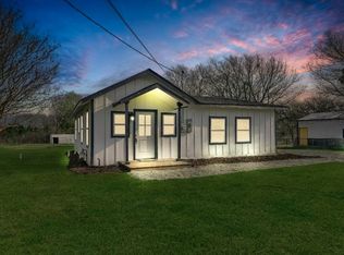 815 W Bells Blvd, Bells, TX 75414