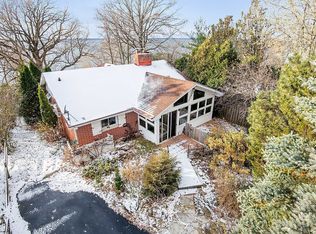 N6729 Harrison Rd, HILBERT, WI 54129