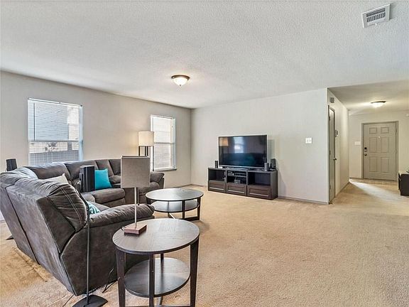 5th image of 7013 Sylvan Meadows Dr