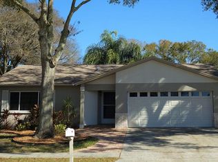 1957 Groveland Rd, Palm Harbor, FL 34683