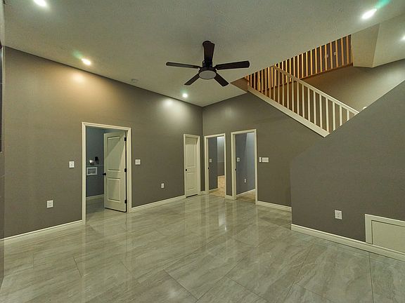 4th image of 8035 E 34th St