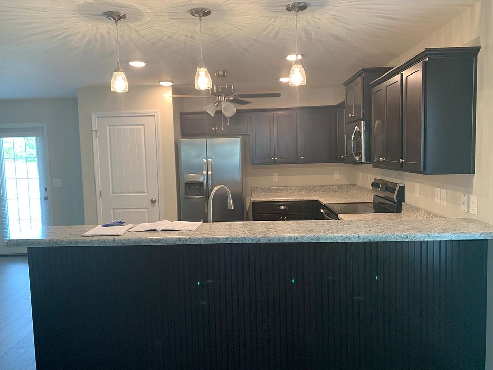 2nd image of 206 Wainwright Dr