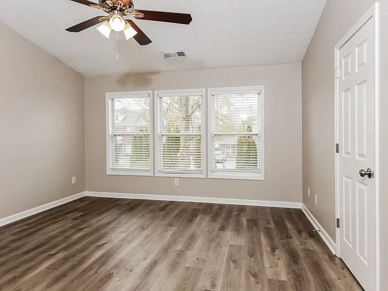 3937 Abernathy Farm Way — Photo 4