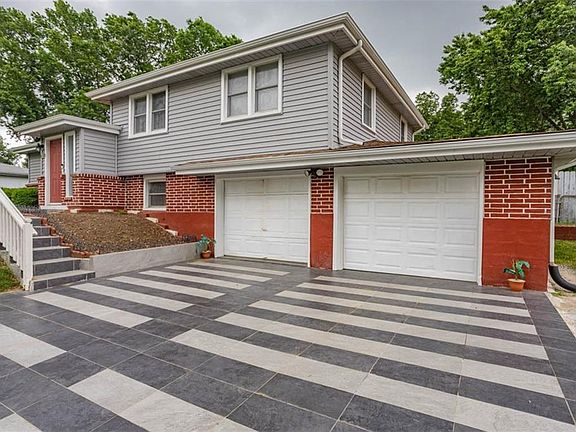 2nd image of 7915 Armstrong Ave