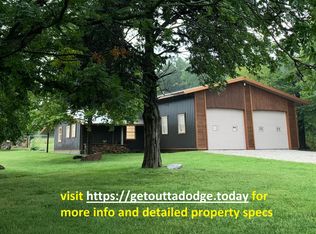 200 NE 90th Lane, Lamar, MO 64759