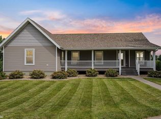 808 Highland Acres Rd, Marshalltown, IA 50158