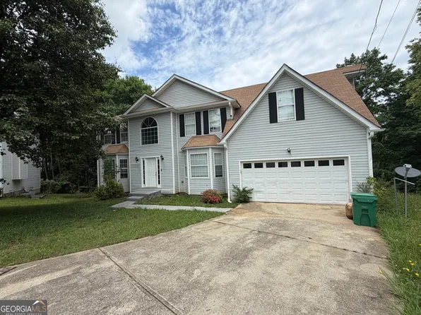3522 Poplar Shls, Ellenwood, GA 30294