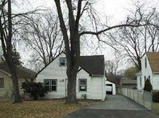 1603 Kenmore St, Round Lake Beach, IL 60073